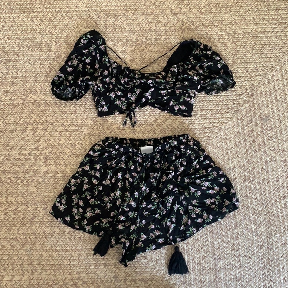 Black Set